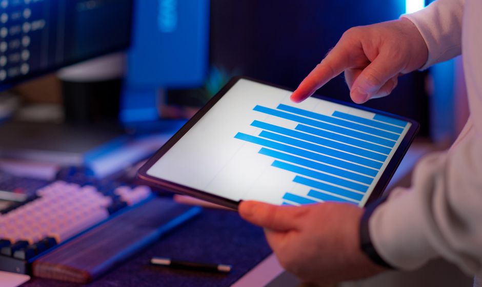 No More Tab-Switching: The Meaning and Power of Embedded Business Intelligence